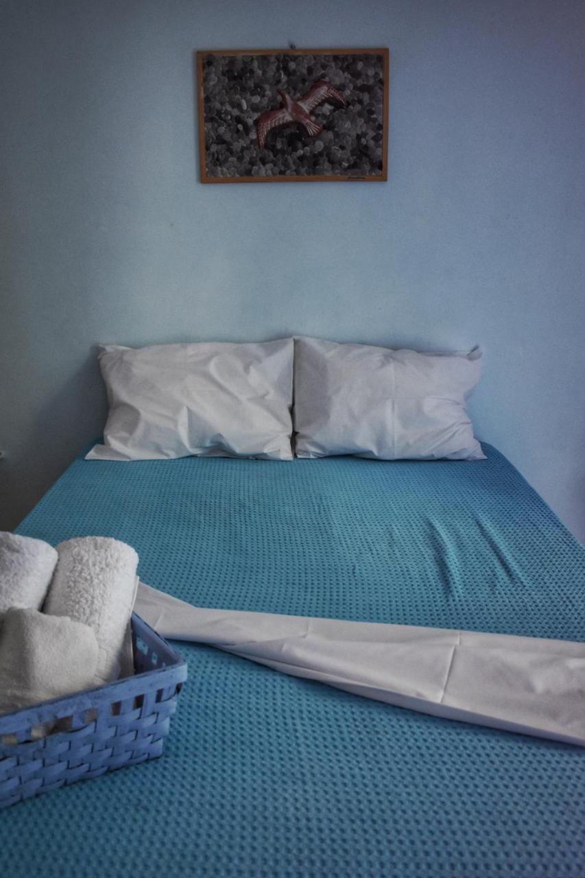 Alisahni Hotell Vári Exteriör bild