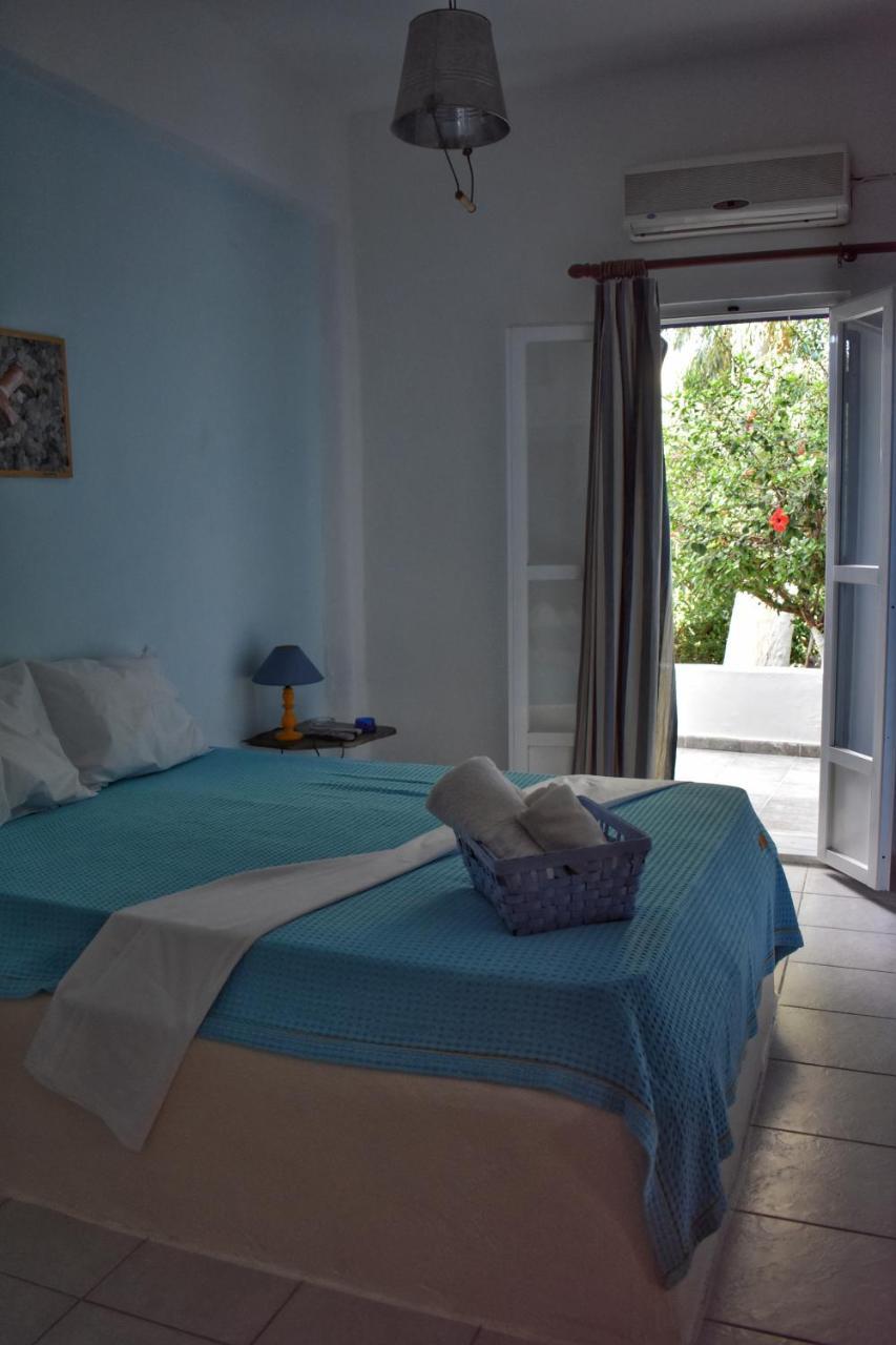 Alisahni Hotell Vári Exteriör bild