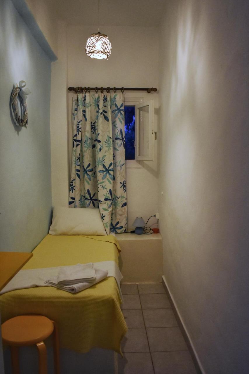 Alisahni Hotell Vári Exteriör bild